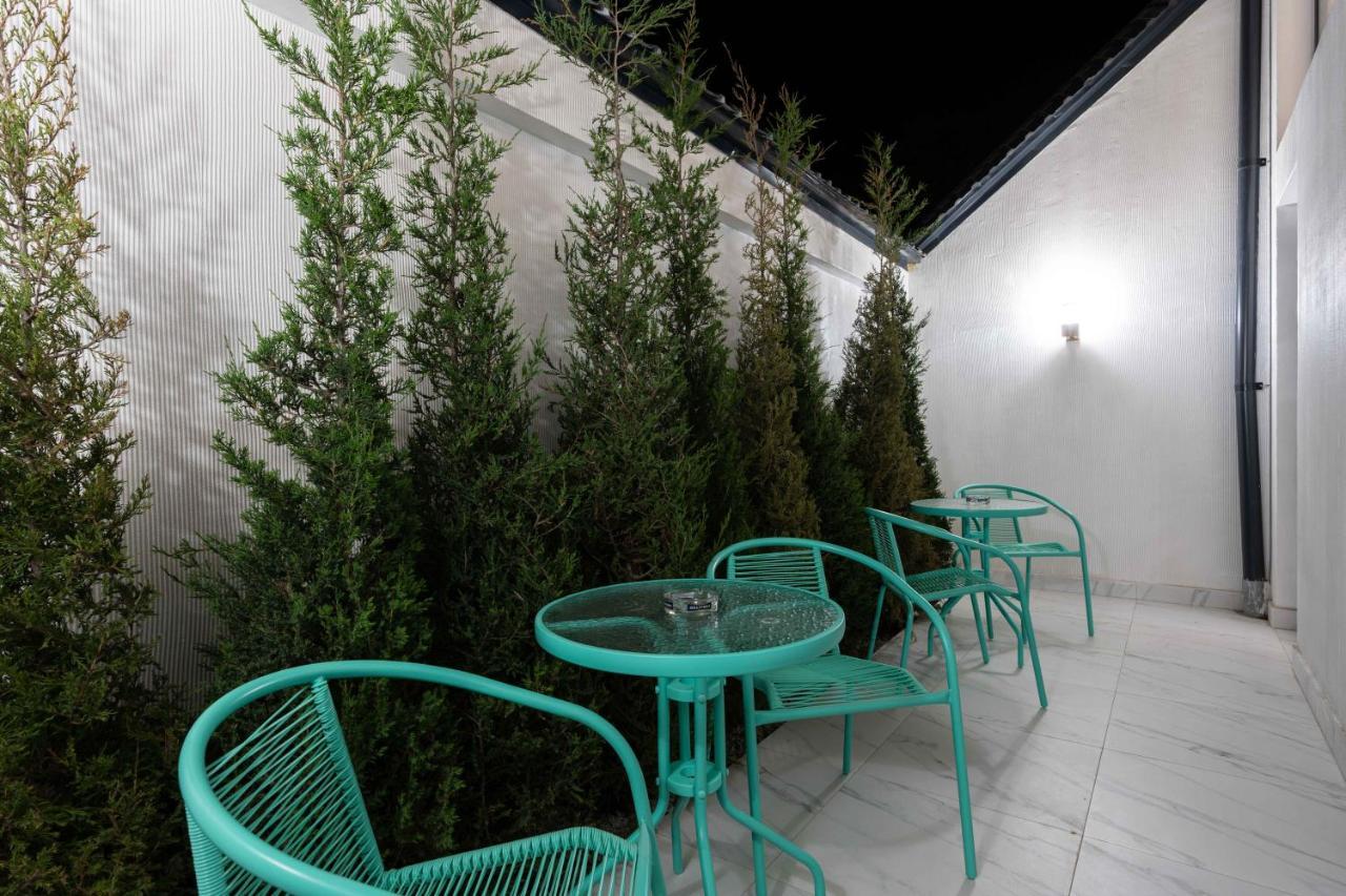 Aqua Hotel Tașkent Exterior foto