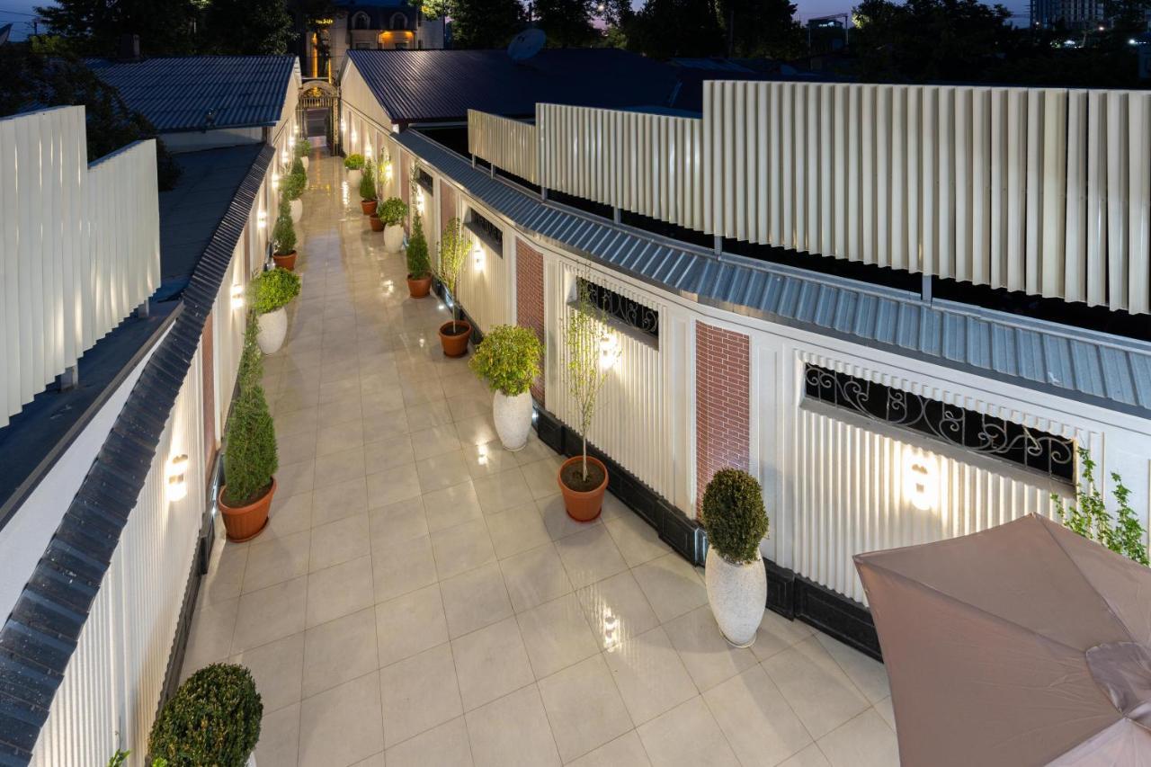 Aqua Hotel Tașkent Exterior foto
