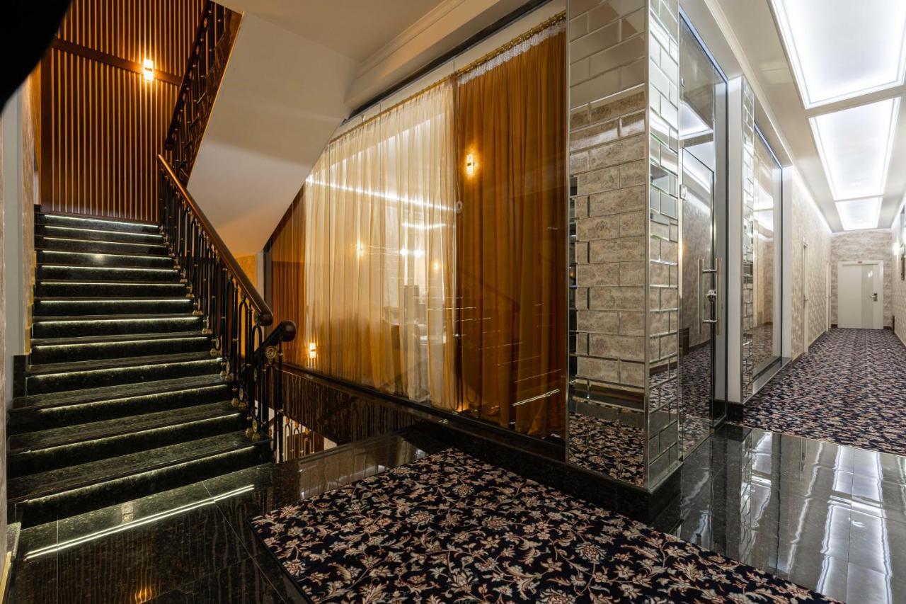 Aqua Hotel Tașkent Exterior foto